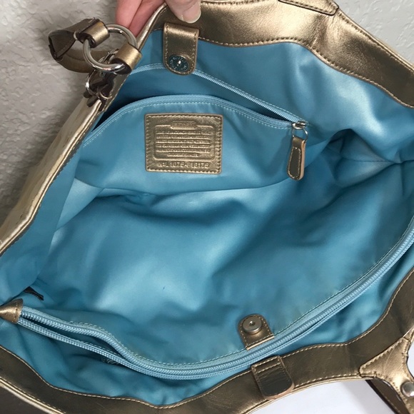 Coach Carly khaki tan satin signature shoulder bag - Picture 4 of 4